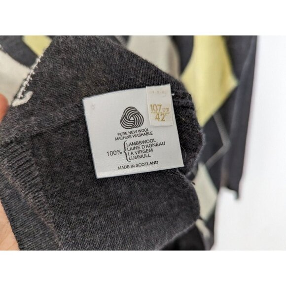 Vintage PRINGLE Scotland L Lambswool Argyle Diamond Checkered Sweater Cardigan - Picture 7 of 9